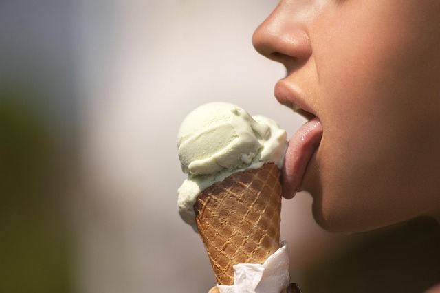 Verdauung und Stoffwechsel im Überblick stocksnap ice cream 2588541 640
