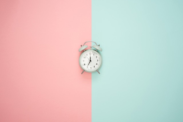 Intervallfasten – was sagt die Wissenschaft? uhr